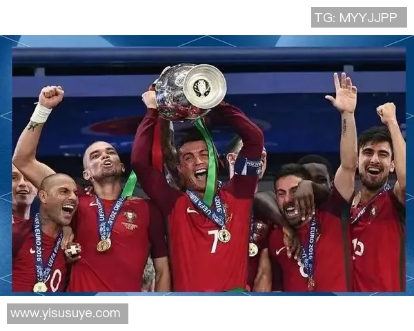 长发足球球星们的传奇之路与场上风采展现